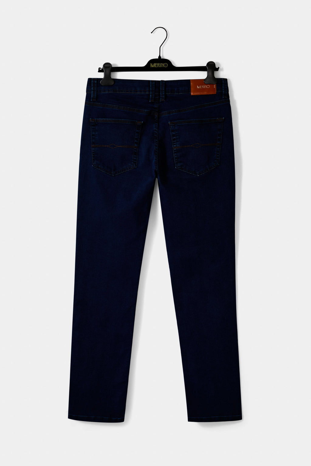 https://cdn.shopify.com/s/files/1/0330/5773/4715/files/167f050140031e75f36b0933470e0087.jpg?v=1749483814