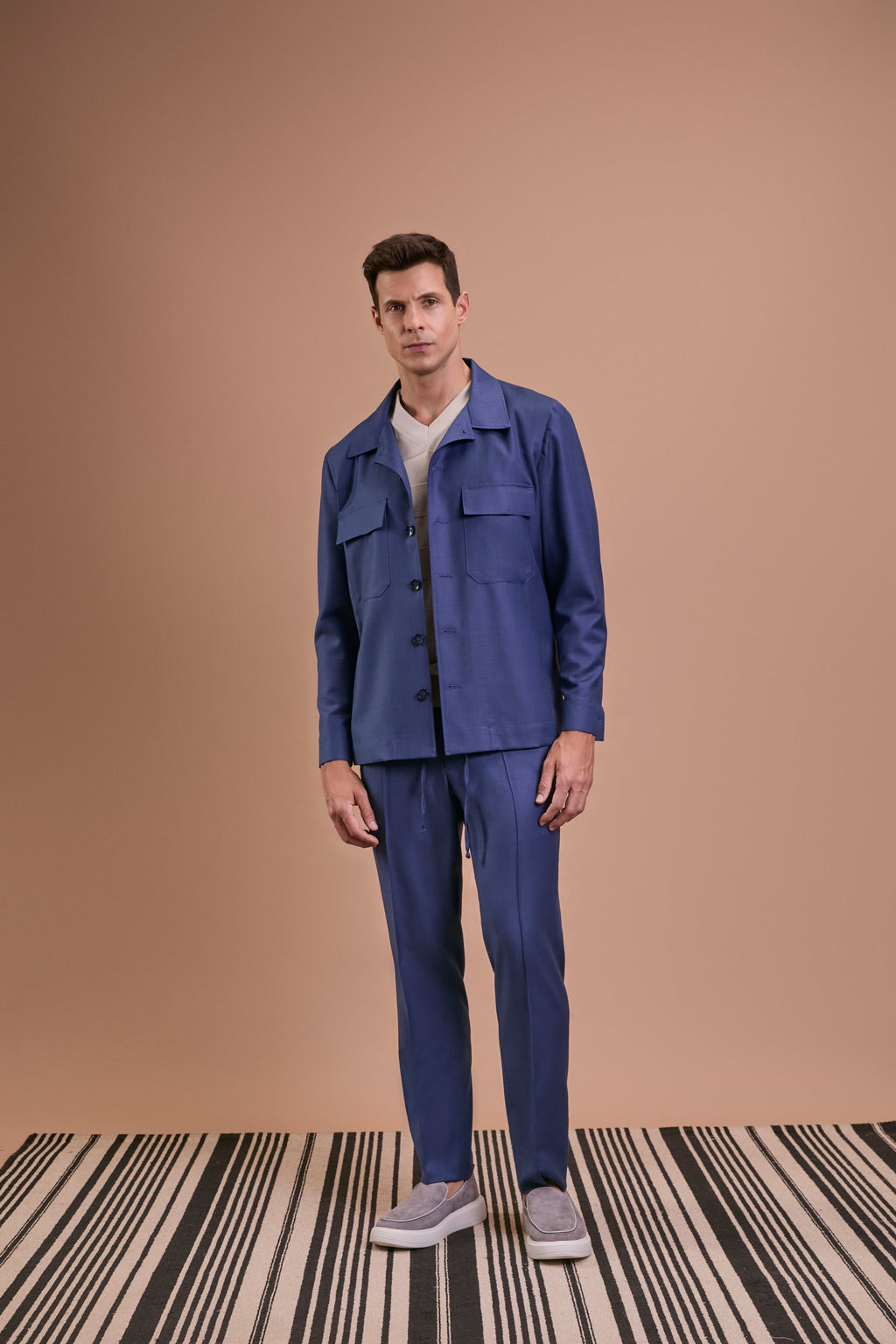 https://cdn.shopify.com/s/files/1/0330/5773/4715/files/18867bbb5b63351f91119e94a725df5e_2d5df113-2eae-4df7-ae6b-0d3790efd73e.jpg?v=1769703640