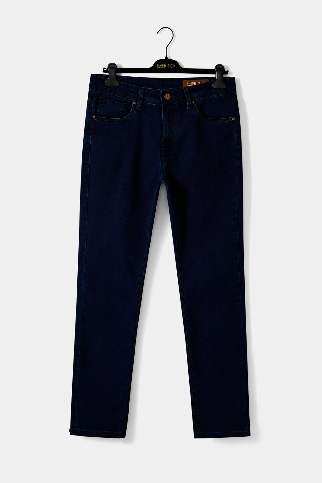 https://cdn.shopify.com/s/files/1/0330/5773/4715/files/beb1c62b1c17c394b65f5e6035345427.jpg?v=1749483814