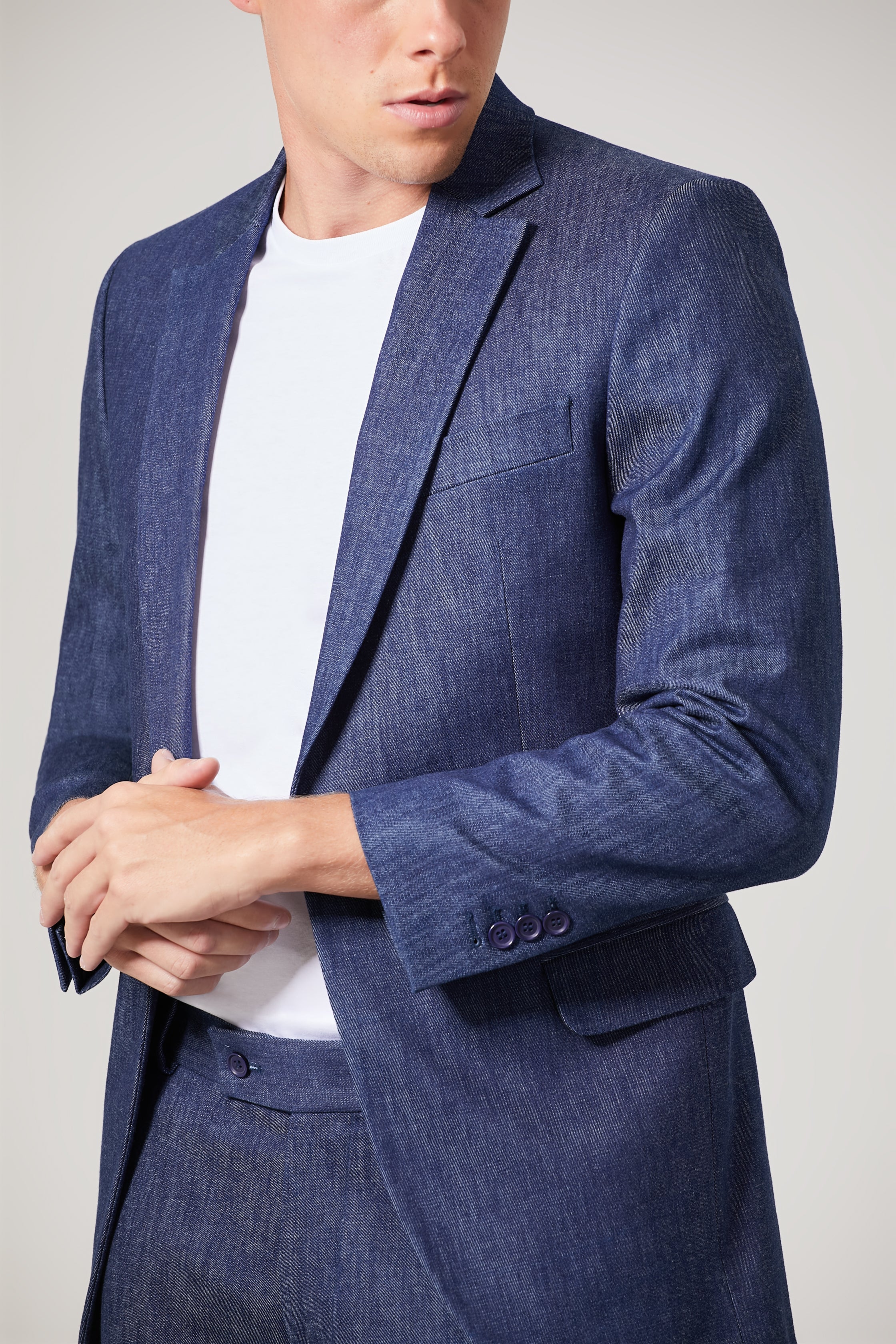 https://cdn.shopify.com/s/files/1/0330/5773/4715/products/merino_lb8207_P.jpg?v=1663123469