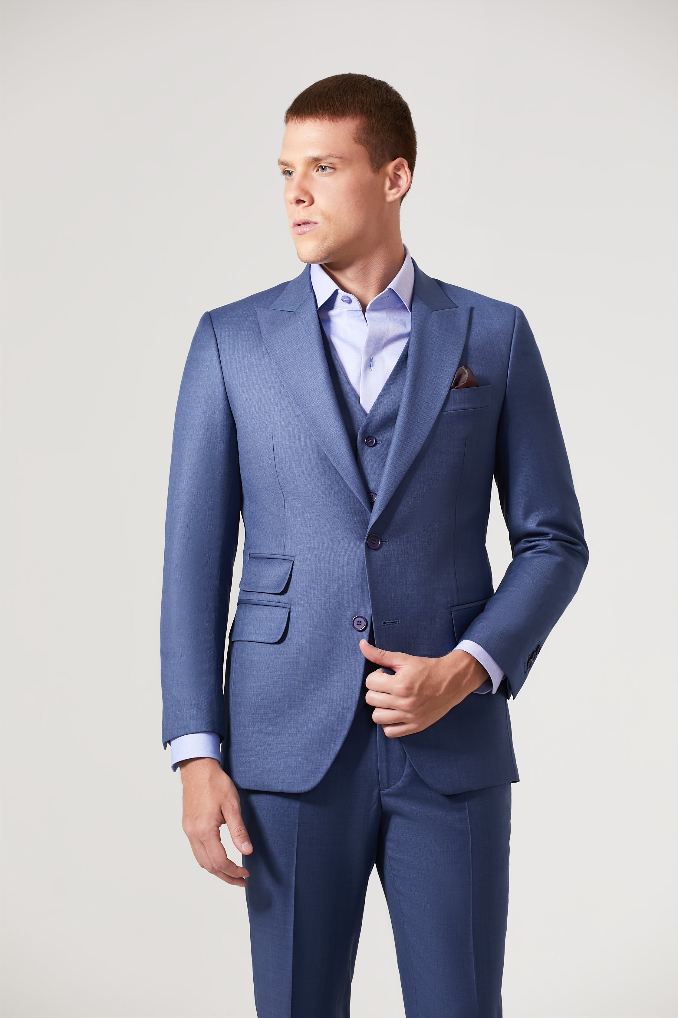 https://cdn.shopify.com/s/files/1/0330/5773/4715/products/merino_lb8569_P.jpg?v=1663128889