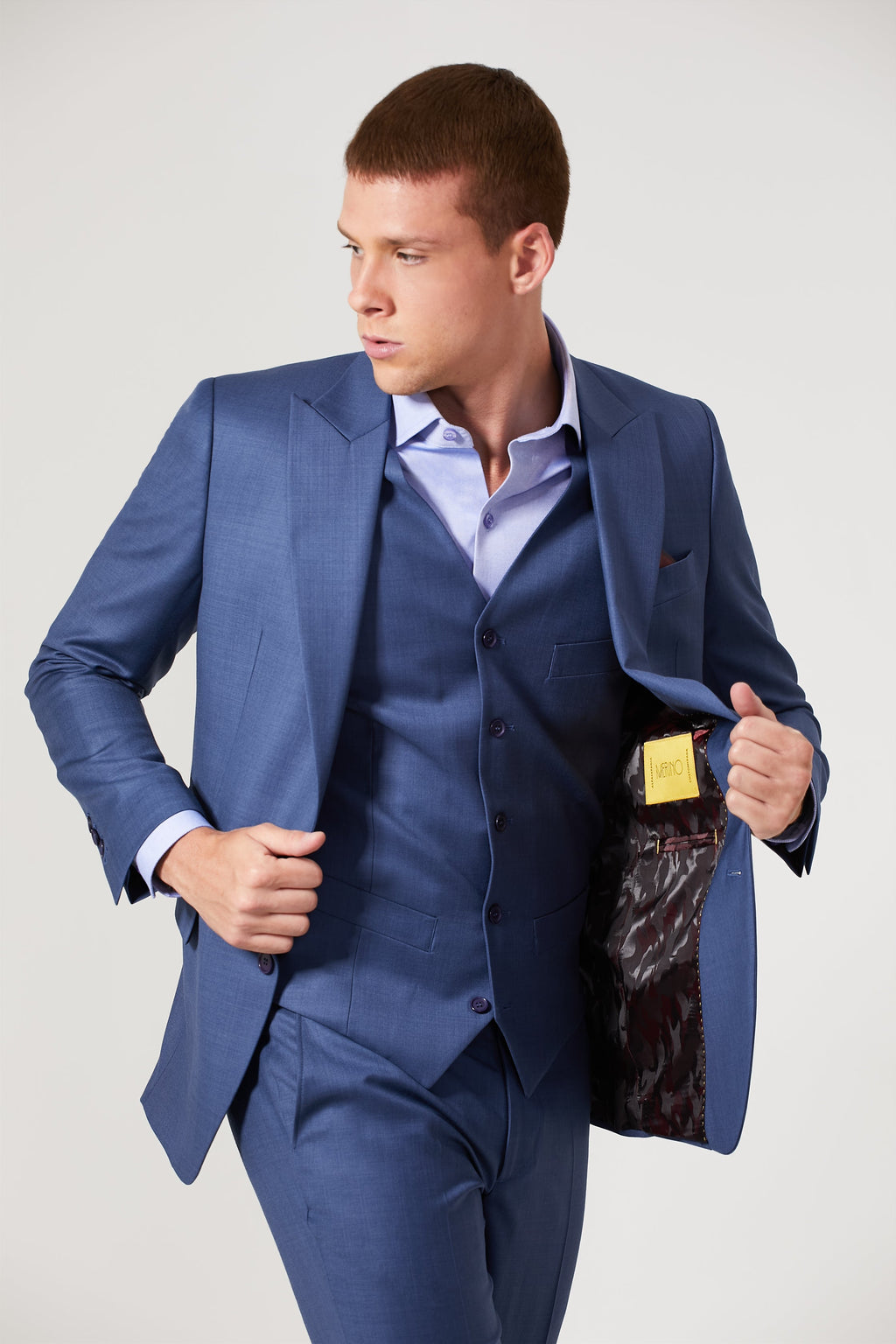 https://cdn.shopify.com/s/files/1/0330/5773/4715/products/merino_lb8587_P.jpg?v=1663128890