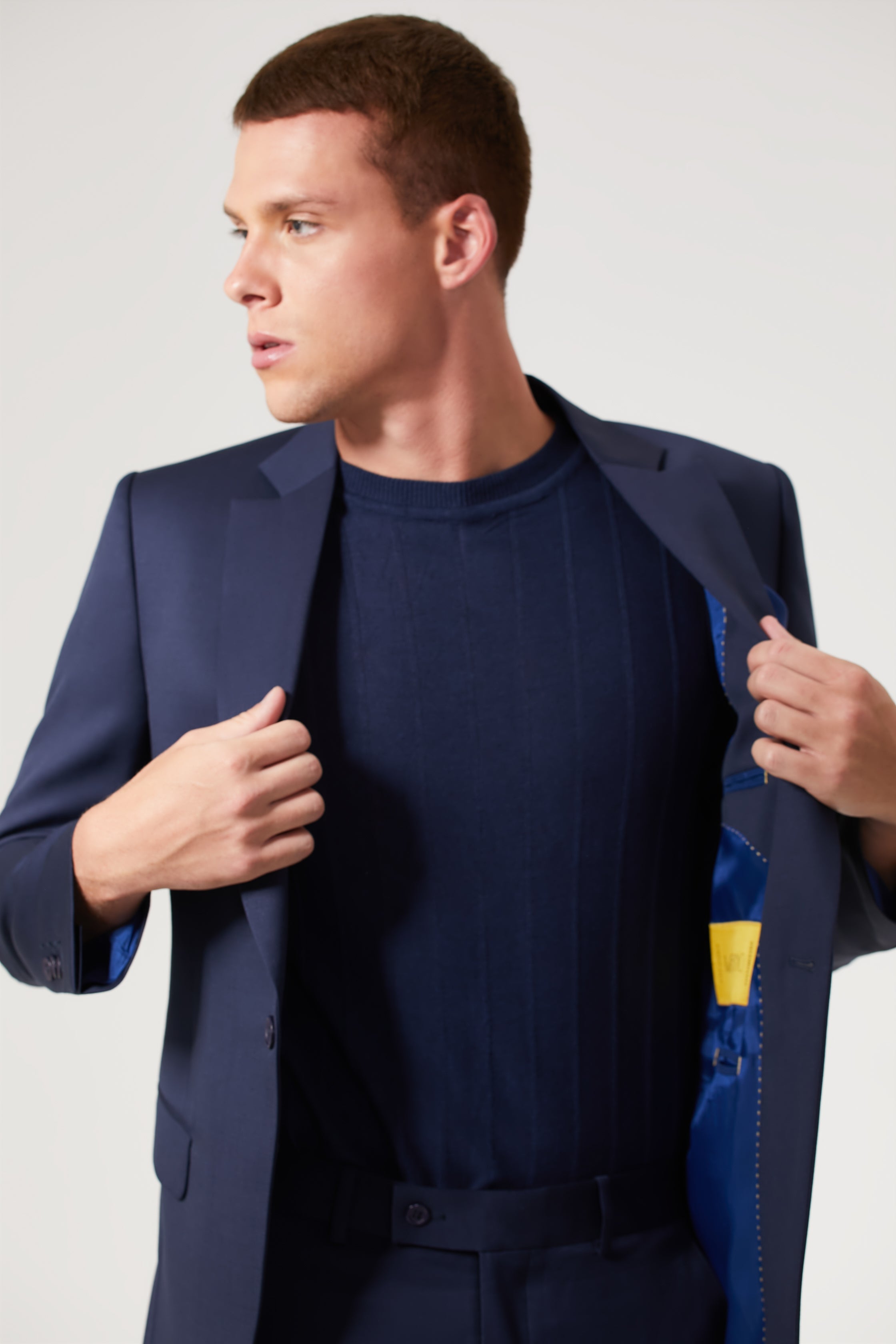 https://cdn.shopify.com/s/files/1/0330/5773/4715/products/merino_lb8794_P.jpg?v=1663131368
