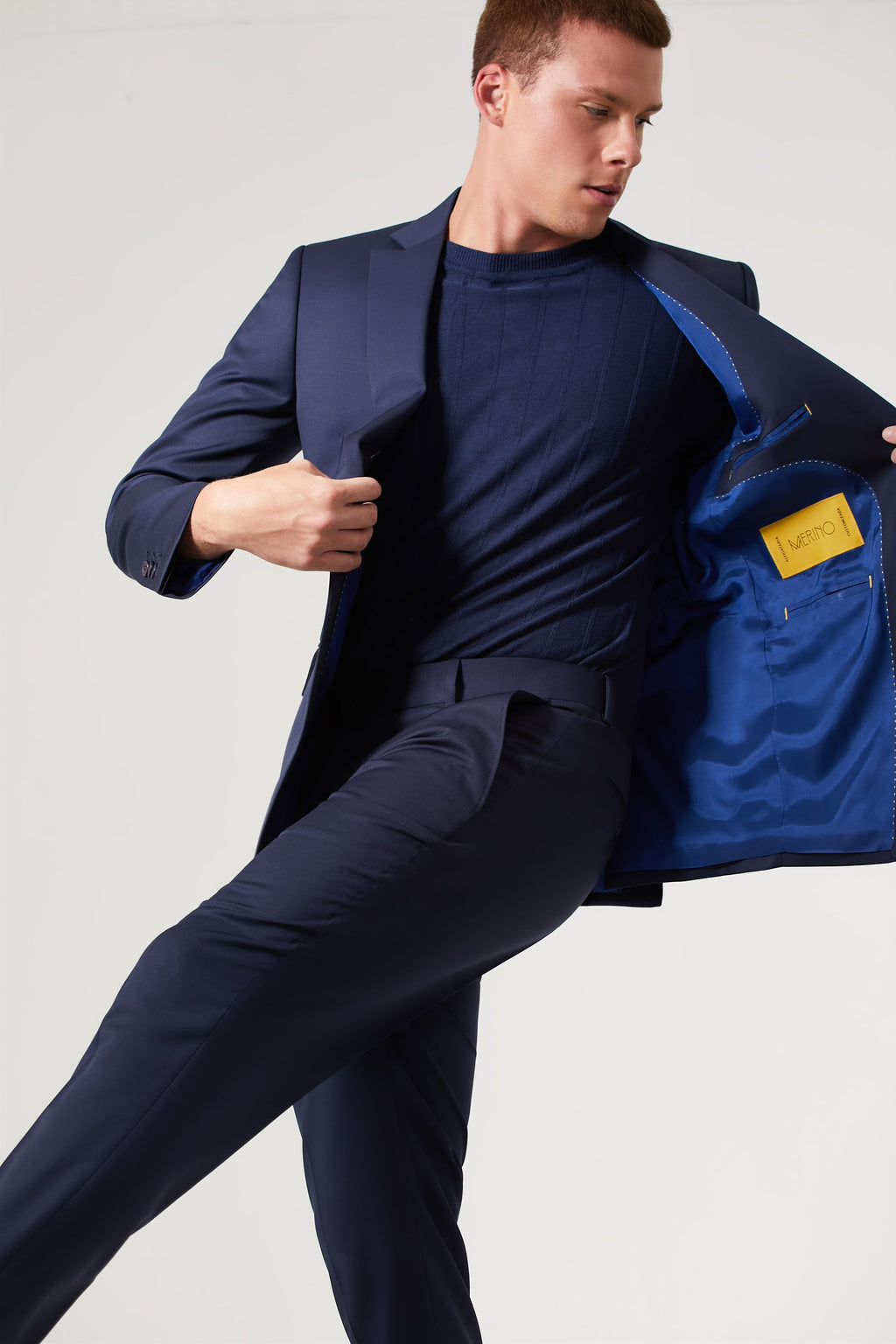 https://cdn.shopify.com/s/files/1/0330/5773/4715/products/merino_lb8797_P.jpg?v=1663131362
